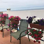 Bela Vista Near A Surf Spot דירה